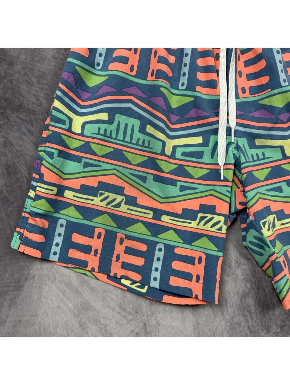 Chubbies Shorts Men L Geometric Print Swim Trunks Board